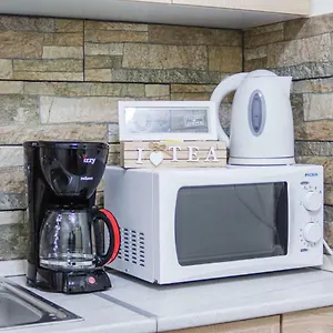 https://deluxe-mitropoleos-apartment.hotels-of-thessaloniki.com